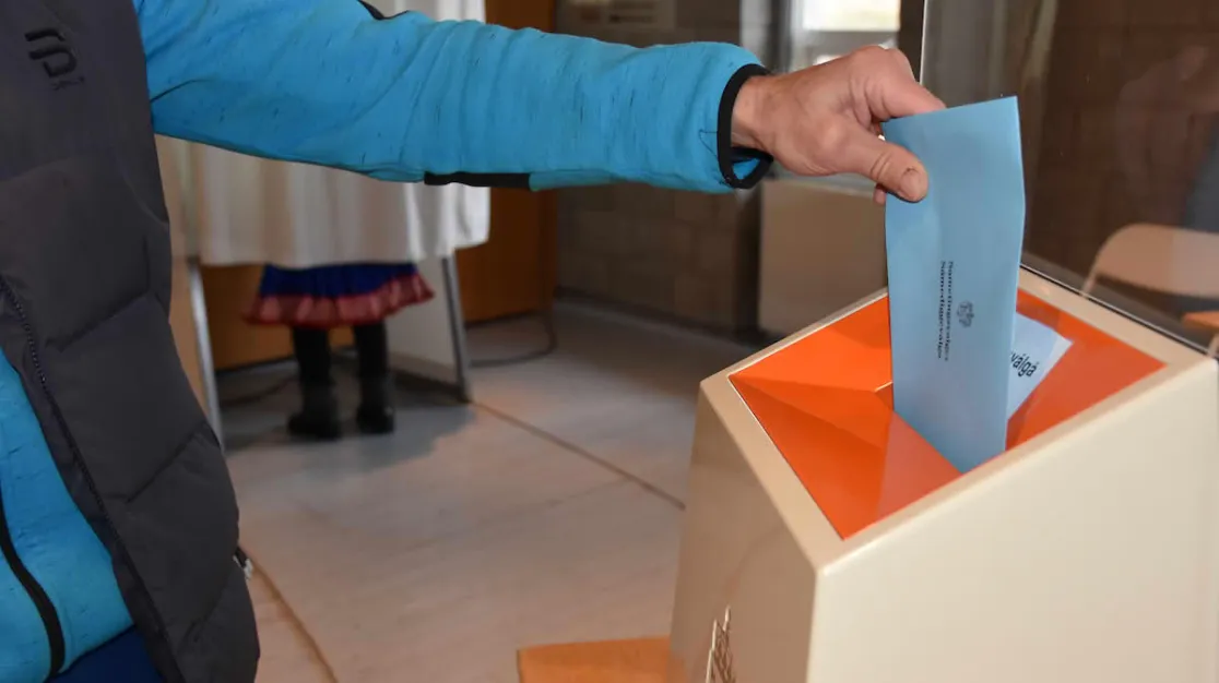 Stuoradikki- ja Sámedikkiválga