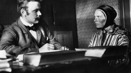 Konrad Nielsen ja Báhpa-Elle. Govva: Norsk Folkemuseum